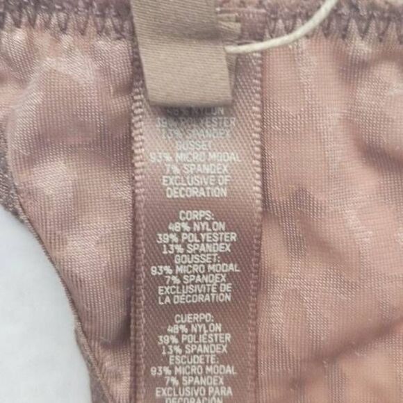 SKIMS FLOCKED LOGO PANTY NWT - Picture 6 of 9